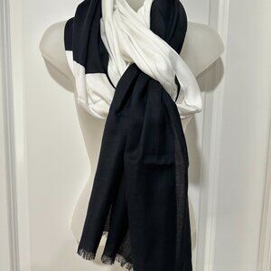 New DKNY Black & White Cotton Shawl/Wrap/Scarf, OS, NWT
